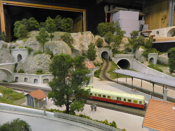 HORLOGE sur MAT Ecran 128 X 32 Décor Train HO - Modélisme